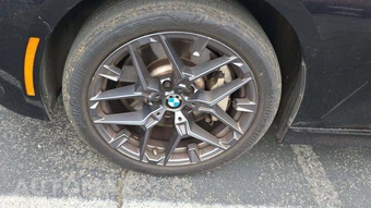 2025 BMW 3 Series Sedan 330i xDrive - miniatura 21