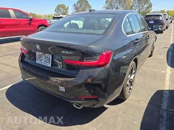 2025 BMW 3 Series Sedan 330i xDrive - miniatura 4