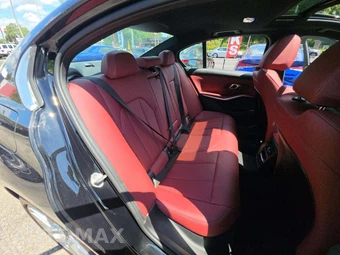 2025 BMW 3 Series Sedan 330i xDrive - miniatura 16