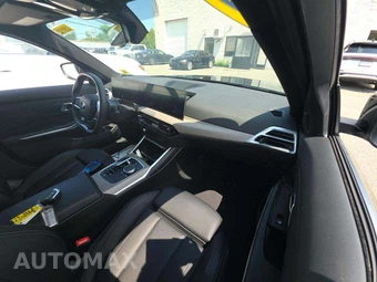 2025 BMW 3 Series Sedan 330i xDrive - miniatura 19