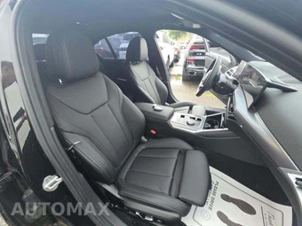 2025 BMW 3 Series Sedan 330i xDrive M SPORT LINE - miniatura 17