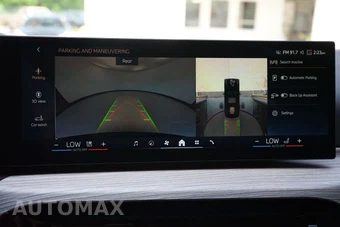 2025 BMW 3 Series Sedan 330i xDrive - miniatura 10
