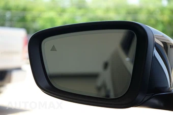 2025 BMW 3 Series Sedan 330i xDrive - miniatura 16