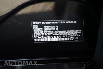 2025 BMW 3 Series Sedan 330i xDrive - miniatura 26