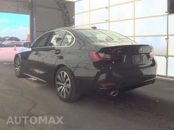 2025 BMW 3 Series Sedan 330i xDrive - miniatura 8