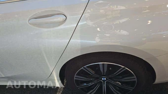 2025 BMW 3 Series Sedan 330i xDrive - miniatura 24