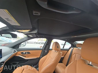 2025 BMW 3 Series Sedan 330i xDrive - miniatura 14