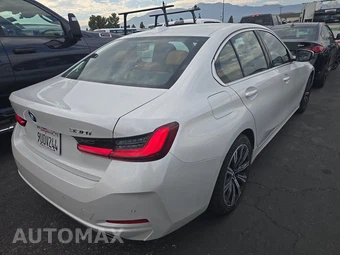 2025 BMW 3 Series Sedan 330i xDrive - miniatura 4