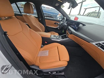 2025 BMW 3 Series Sedan 330i xDrive - miniatura 8