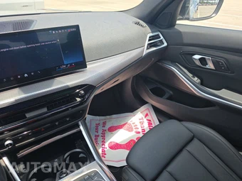 2025 BMW 3 Series Sedan 330i xDrive - miniatura 17