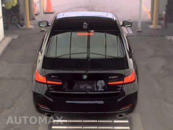 2025 BMW 3 Series Sedan 330i xDrive - miniatura 6