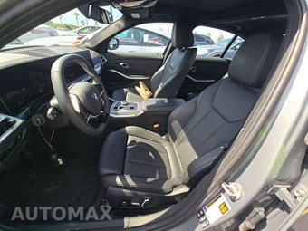 2025 BMW 3 Series Sedan 330i xDrive - miniatura 13