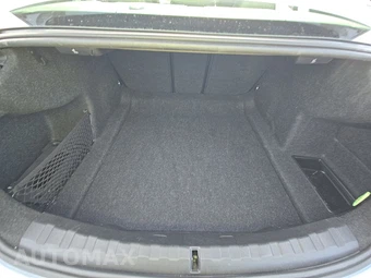 2025 BMW 3 Series Sedan 330i xDrive - miniatura 23