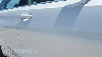 2025 BMW 3 Series Sedan 330i xDrive - miniatura 31
