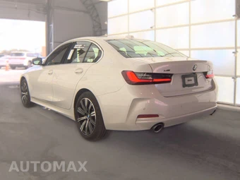 2025 BMW 3 Series Sedan 330i xDrive - miniatura 8