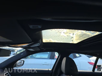 2025 BMW 3 Series Sedan 330i xDrive - miniatura 14
