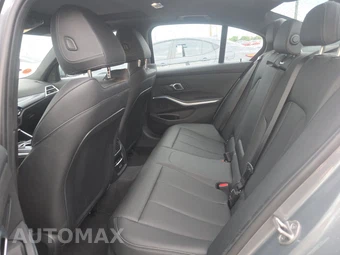 2025 BMW 3 Series Sedan 330i xDrive - miniatura 19