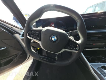 2025 BMW 3 Series Sedan 330i xDrive - miniatura 10