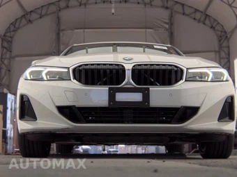 2025 BMW 3 Series Sedan 330i xDrive - miniatura 3