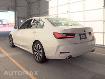 2025 BMW 3 Series Sedan 330i xDrive - miniatura 8