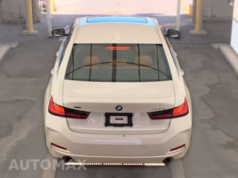 2025 BMW 3 Series Sedan 330i xDrive - miniatura 6