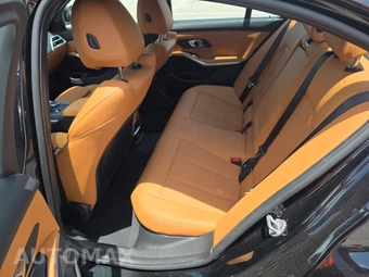 2025 BMW 3 Series Sedan 330i xDrive - miniatura 19
