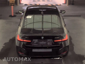 2025 BMW 3 Series Sedan 330i xDrive - miniatura 6