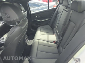 2025 BMW 3 Series Sedan 330i xDrive - miniatura 13