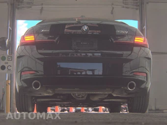 2025 BMW 3 Series Sedan 330i xDrive - miniatura 7