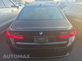 2025 BMW 3 Series Sedan 330i xDrive - miniatura 5
