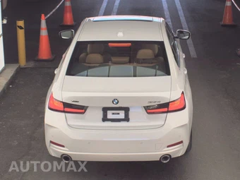 2025 BMW 3 Series Sedan 330i xDrive - miniatura 5