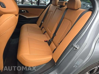 2025 BMW 3 Series Sedan 330i xDrive - miniatura 10
