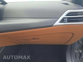 2025 BMW 3 Series Sedan 330i xDrive - miniatura 16