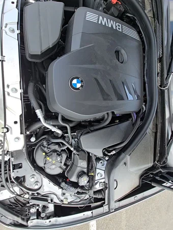 2025 BMW 3 Series Sedan 330i xDrive - miniatura 18