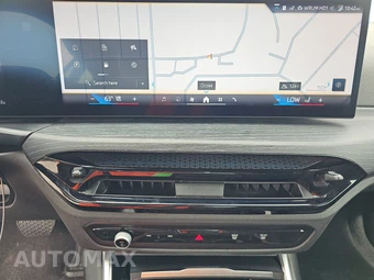 2025 BMW 4 Series Convertible 430i – miniatura 17