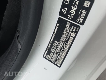 2025 BMW 4 Series Coupe 430i xDrive – miniatura 15