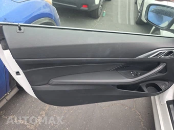 2025 BMW 4 Series Coupe 430i xDrive - miniatura 9