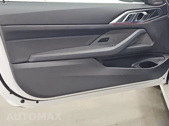 2025 BMW 4 Series Coupe M440i xDrive – miniatura 9