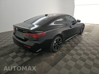 2025 BMW 4 Series Coupe M440i xDrive - miniatura 4