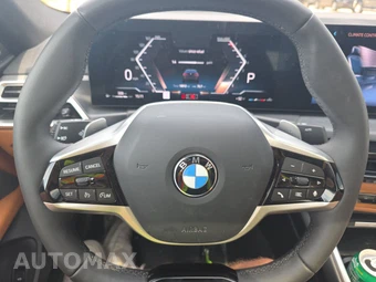 2025 BMW 4 Series Gran Coupe 430i xDrive Sedan - miniatura 16