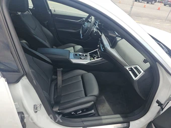 2025 BMW 4 Series Gran Coupe 430i xDrive Sedan - miniatura 8