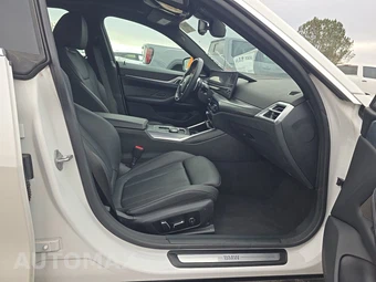 2025 BMW 4 Series Gran Coupe 430i xDrive Sedan - miniatura 8