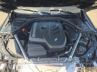 2025 BMW 4 Series Gran Coupe 430i xDrive Sedan - miniatura 16