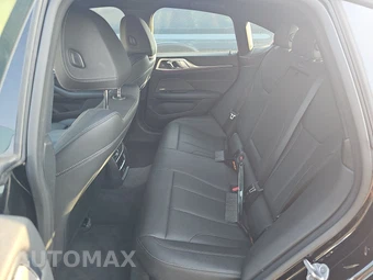2025 BMW 4 Series Gran Coupe 430i xDrive Sedan - miniatura 18
