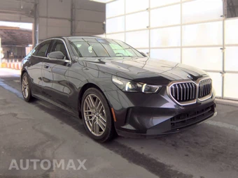 2025 BMW 5 Series Sedan 530i - miniatura 4