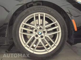 2025 BMW 5 Series Sedan 530i - miniatura 10