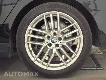 2025 BMW 5 Series Sedan 530i - miniatura 12