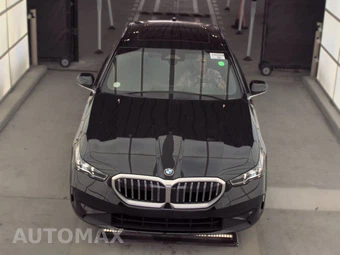 2025 BMW 5 Series Sedan 530i - miniatura 2