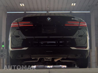 2025 BMW 5 Series Sedan 530i - miniatura 7
