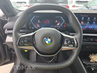 2025 BMW 5 Series Sedan 530i - miniatura 16